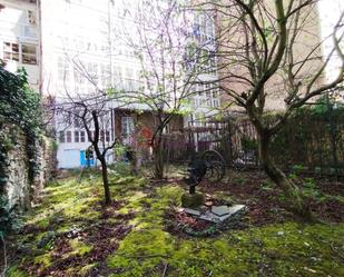 Jardí de Pis en venda en Burgos Capital amb Calefacció, Parquet i Traster