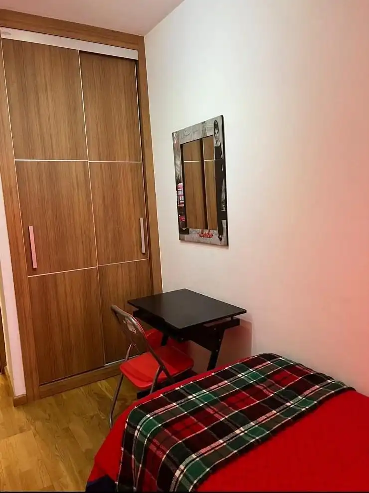 Habitación de Piso en venta en Algeciras
