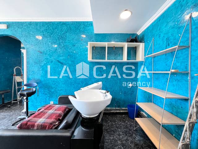 Local comercial en Venta en Llefià