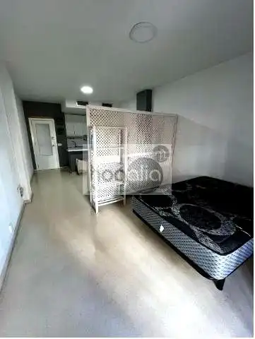Schlafzimmer von Wohnung zur Miete in Sevilla mit Klimaanlage und Möbliert