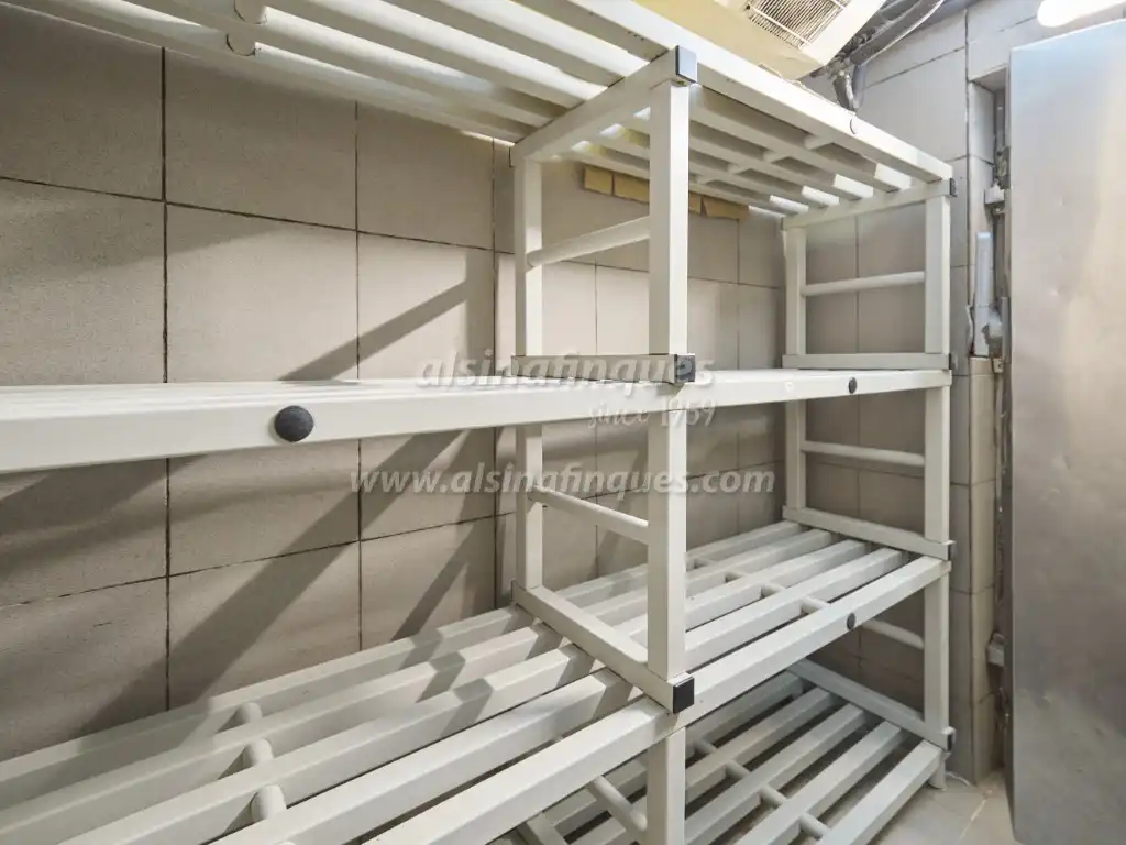 Local en venta en Lloret de Mar con Aire acondicionado y Amueblado