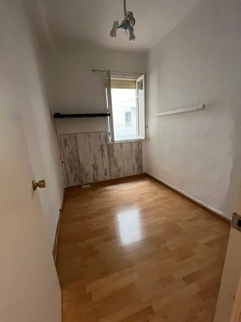 Bedroom of Flat for rent in Madrid  with Heating, Parquet flooring and Oven