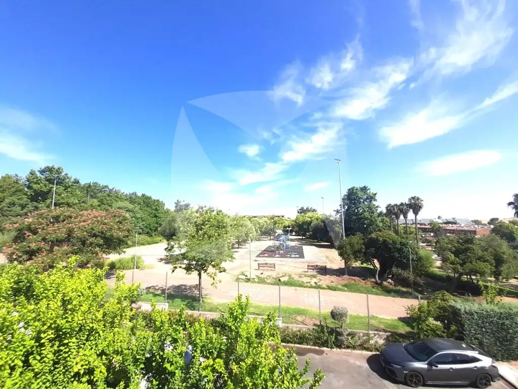 Jardí de Casa adosada en venda en Badajoz amb Aire condicionat, Terrassa i Piscina