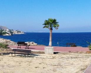 Außenansicht von Haus oder Chalet miete in El Campello mit Klimaanlage, Heizung und Privatgarten