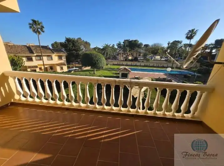 Casa o xalet en venda a del Golf Este, Nueva Torrequebrada