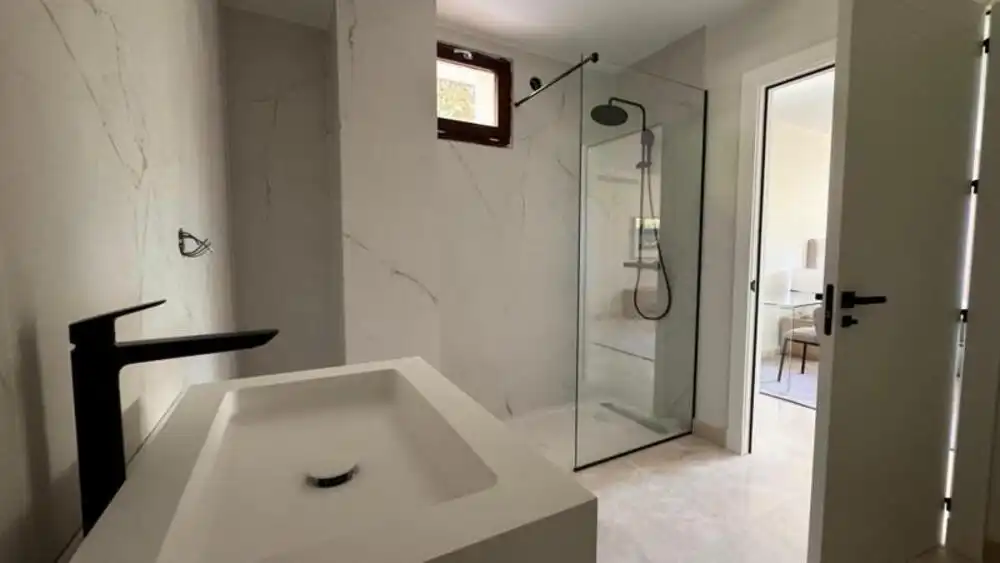 Bathroom of Houses for rent in Marbella  with Air Conditioner, Terrace and Furnished