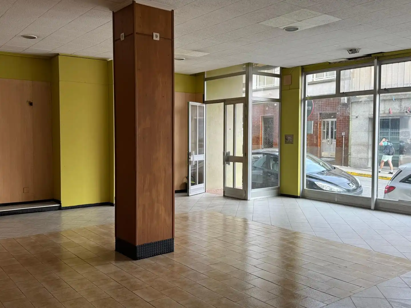 Commercial properties for sale in Boiro