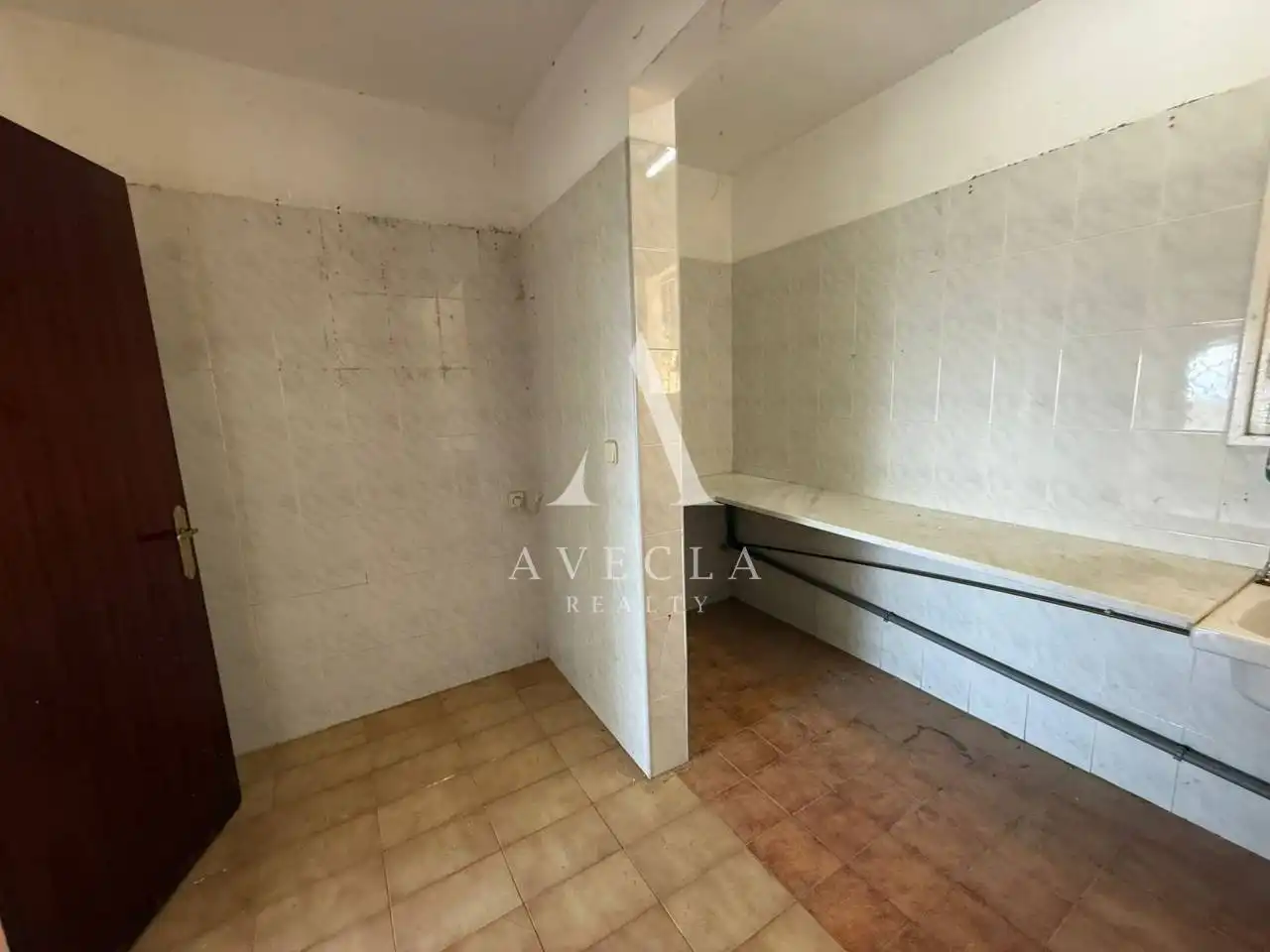 Cuina de Casa o xalet en venda en Sant Cugat del Vallès amb Jardí privat i Piscina