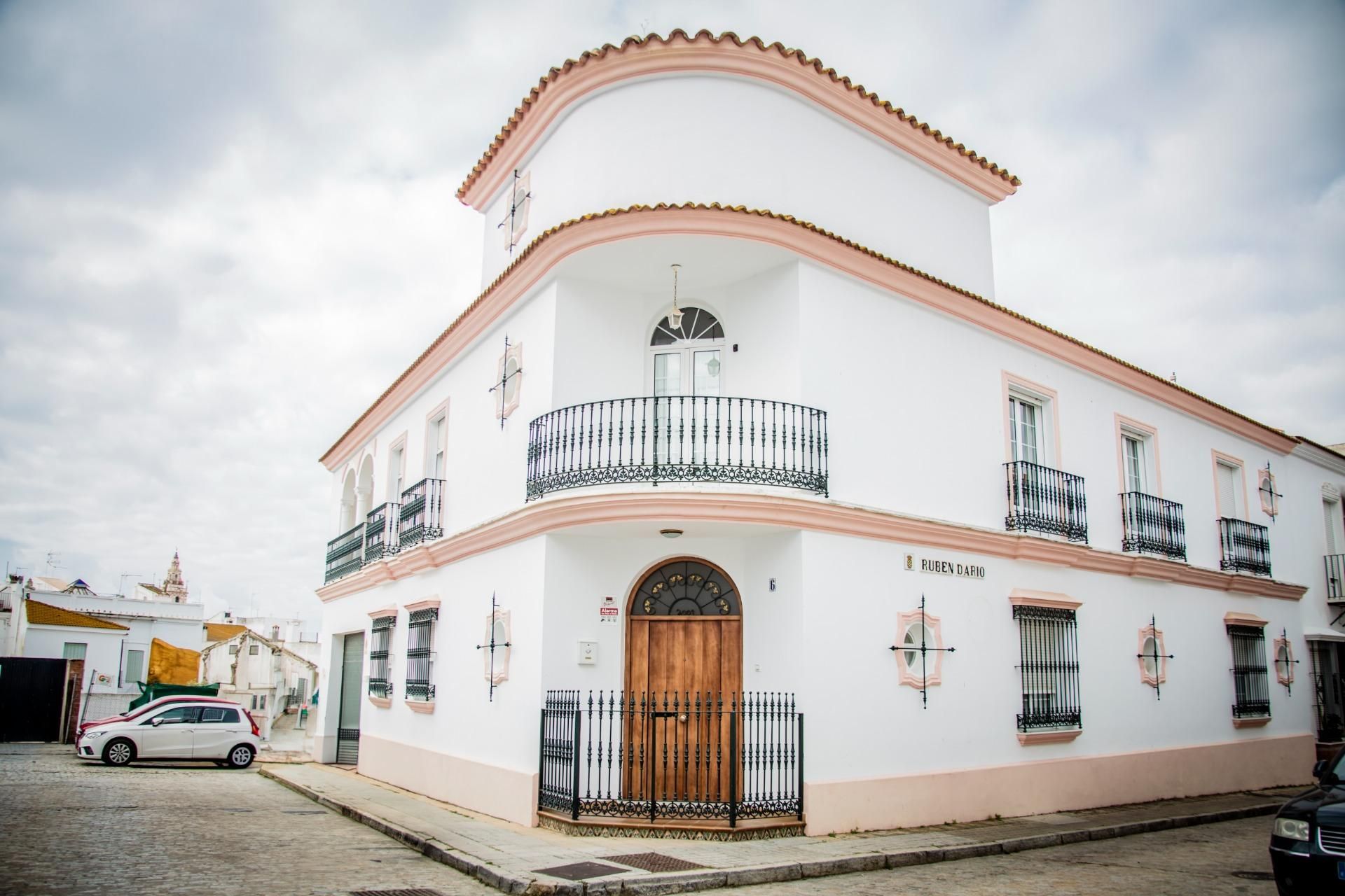 Exterior view of Houses for sale in Moguer  with Air Conditioner, Private garden and Terrace