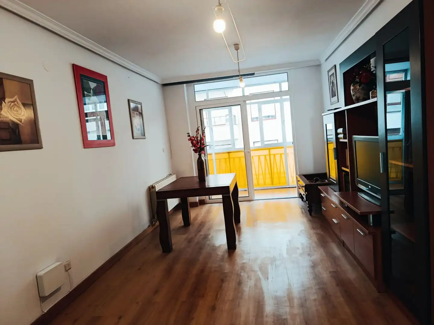 Vista exterior de Pis en venda en Santoña amb Calefacció, Parquet i Terrassa