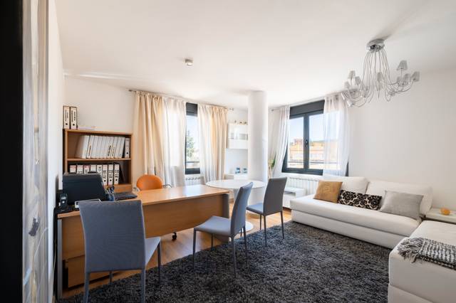 Piso en Alquiler en Calle Abuelas de León, 1 en Puente Castro