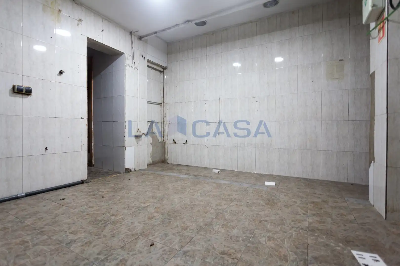 Business premises for sale in Eixample, imagen 2