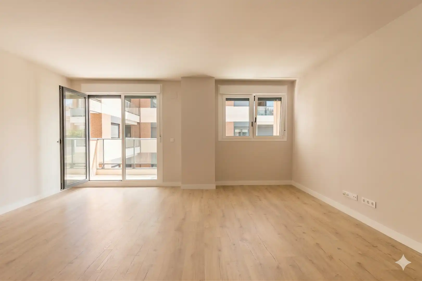 Sala de estar de Piso en venta en Las Palmas de Gran Canaria con Calefacción, Terraza y Piscina