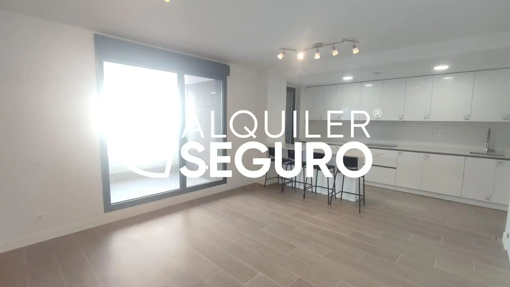 Sala d'estar de Pis de lloguer en Tres Cantos amb Aire condicionat, Calefacció i Terrassa