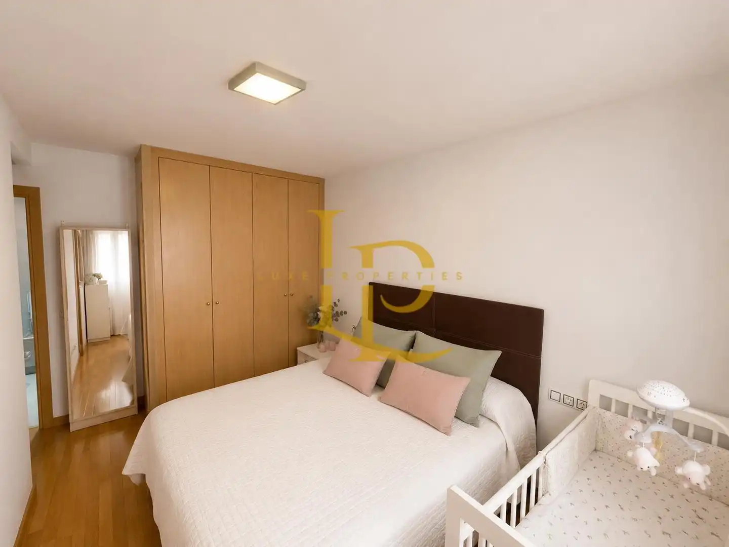 Dormitori de Dúplex en venda en Rubí amb Aire condicionat, Calefacció i Parquet
