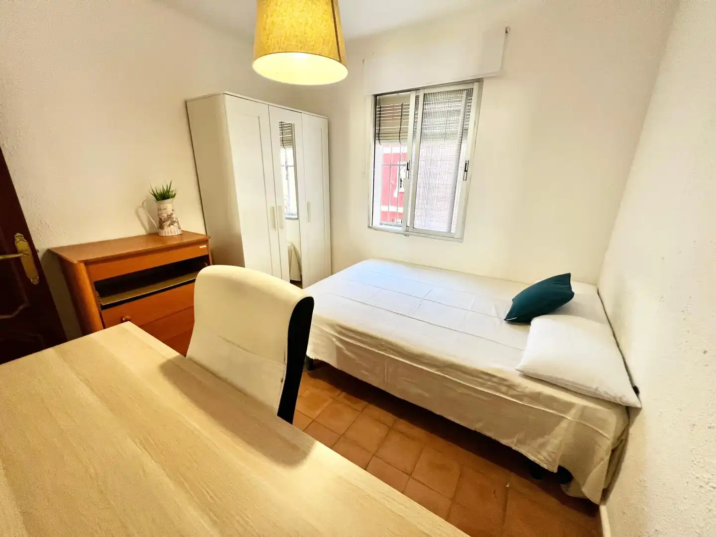 Habitación de Piso en venta en Málaga con Aire acondicionado