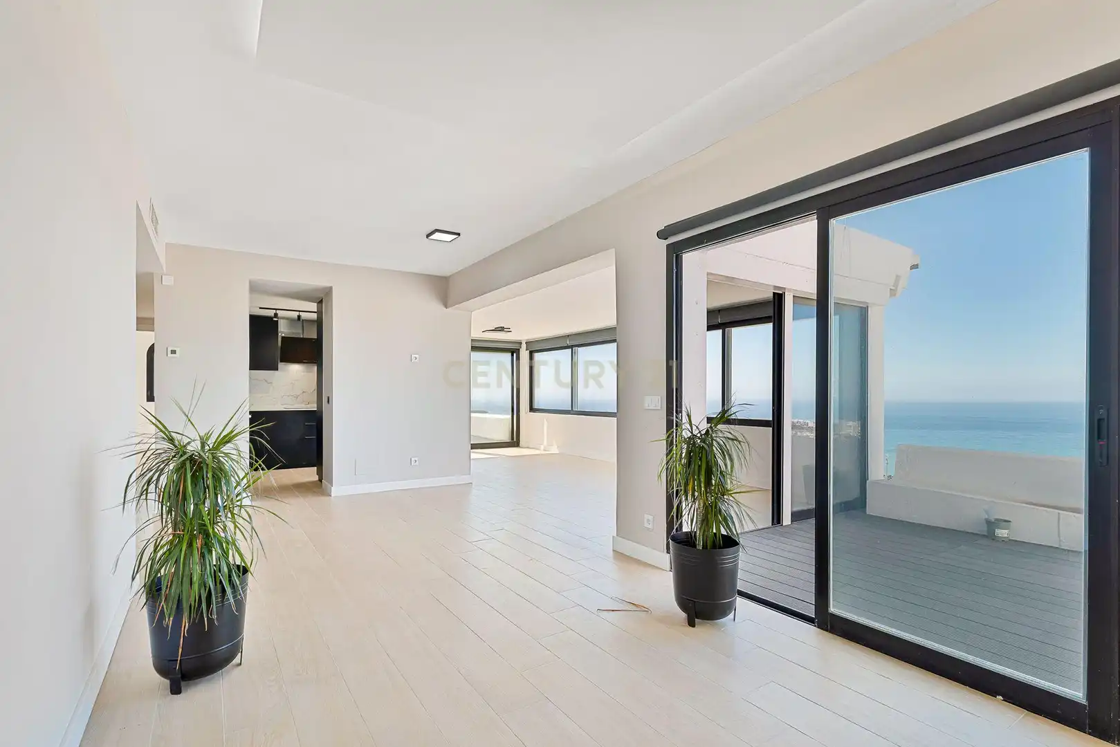 Sala d'estar de Apartament en venda en Mijas amb Aire condicionat i Alarma