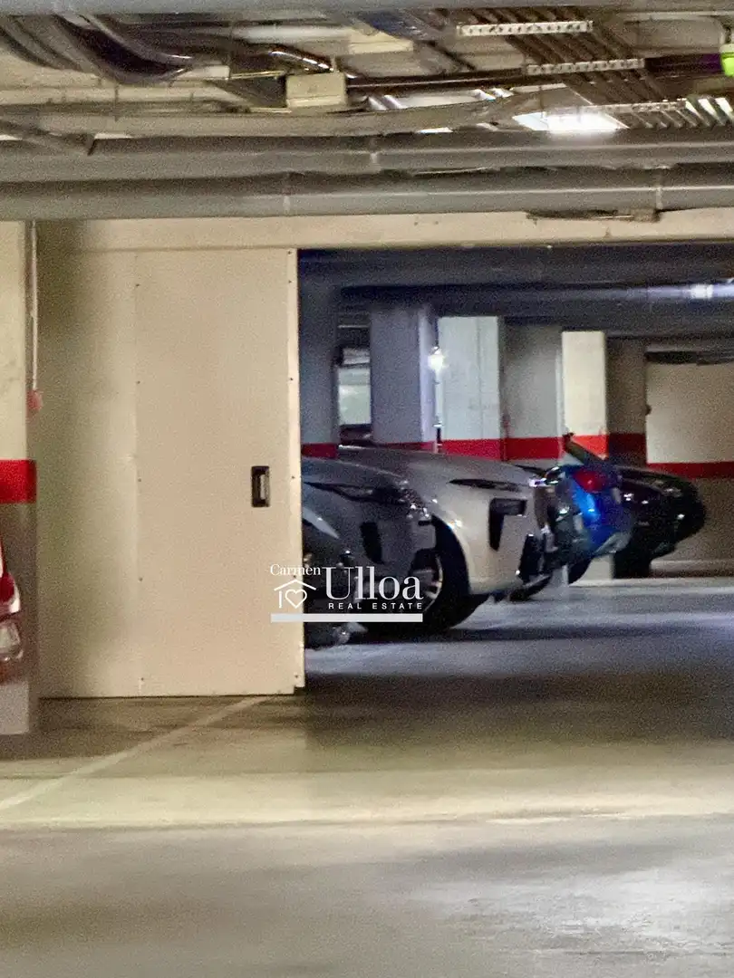Parking de Piso en venta en Alicante / Alacant con Aire acondicionado, Terraza y Trastero