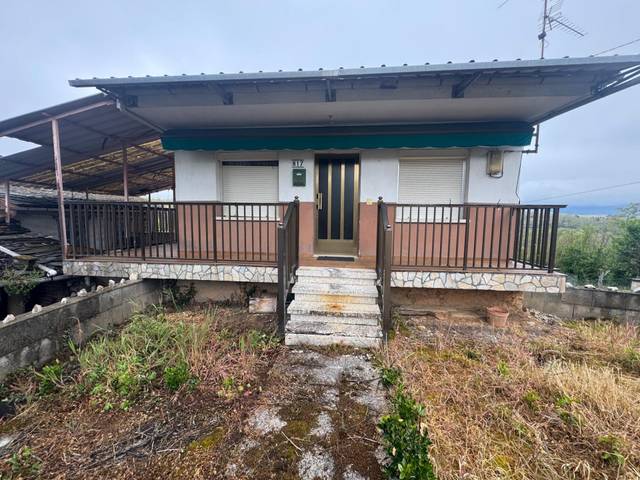 Finca rústica en Venta en  LOMBA-VA en Toreno