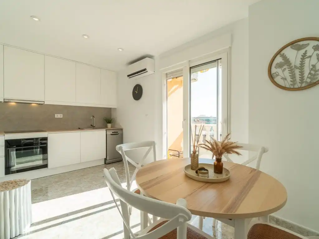 Balcony of Apartments for sale in Torrevieja  with Air Conditioner, Furnished and Oven