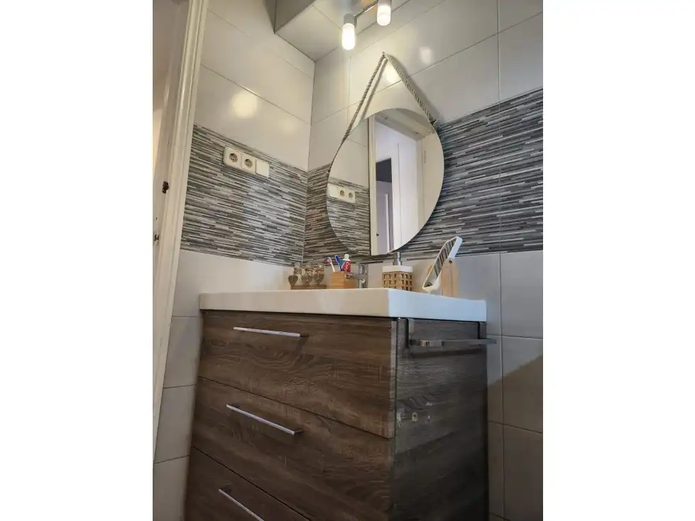 Bathroom of Flat for rent in Talavera de la Reina