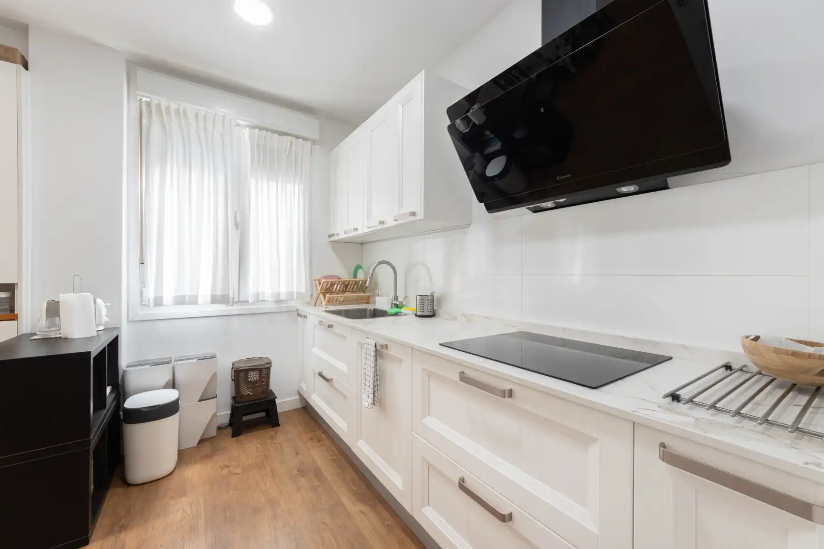 Kitchen of Flat for sale in Bilbao   with Heating, Parquet flooring and Furnished