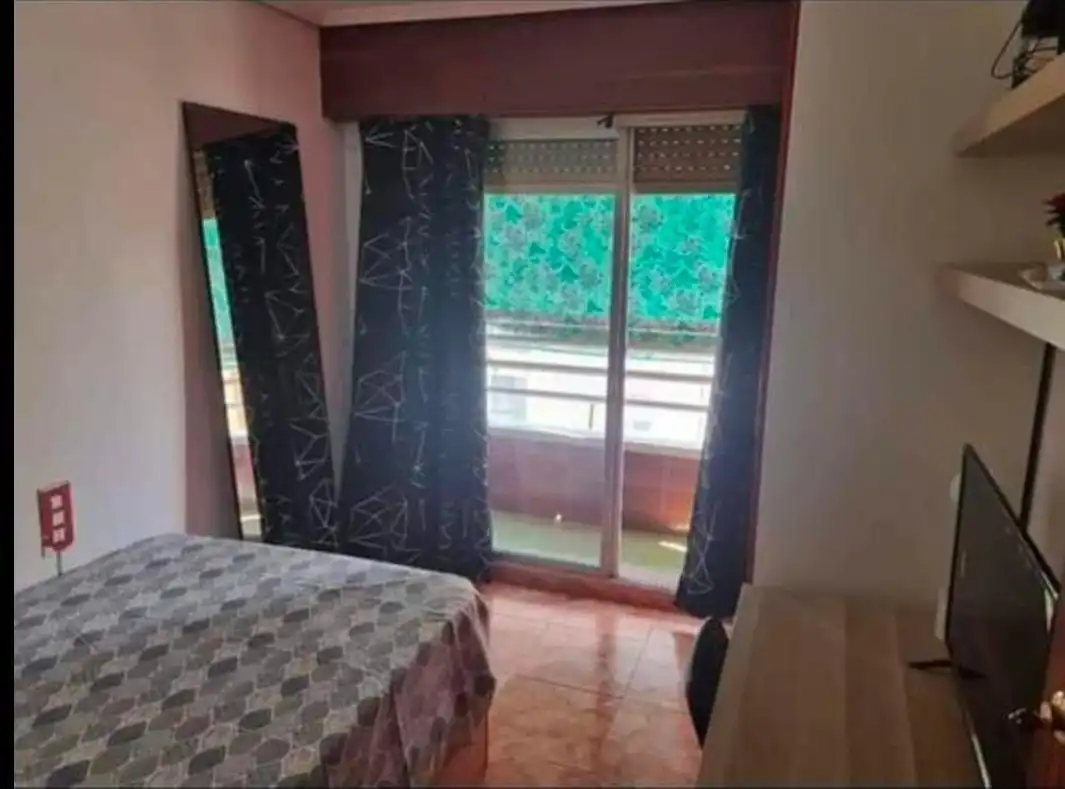 Habitación de Piso en venta en Valencia con Aire acondicionado, Amueblado y Balcón