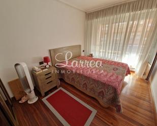 Bedroom of Flat for sale in Galdakao  with Balcony