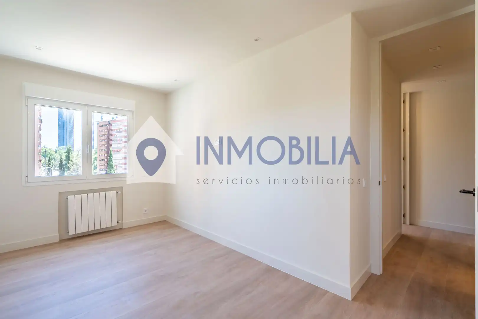 Bedroom of Flat for sale in Madrid  with Air Conditioner, Heating and Terrace