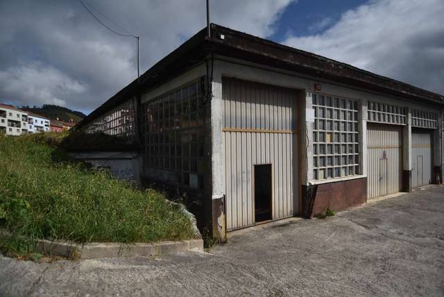 Nave industrial en Alquiler en Salbador Kalea en Elgeta