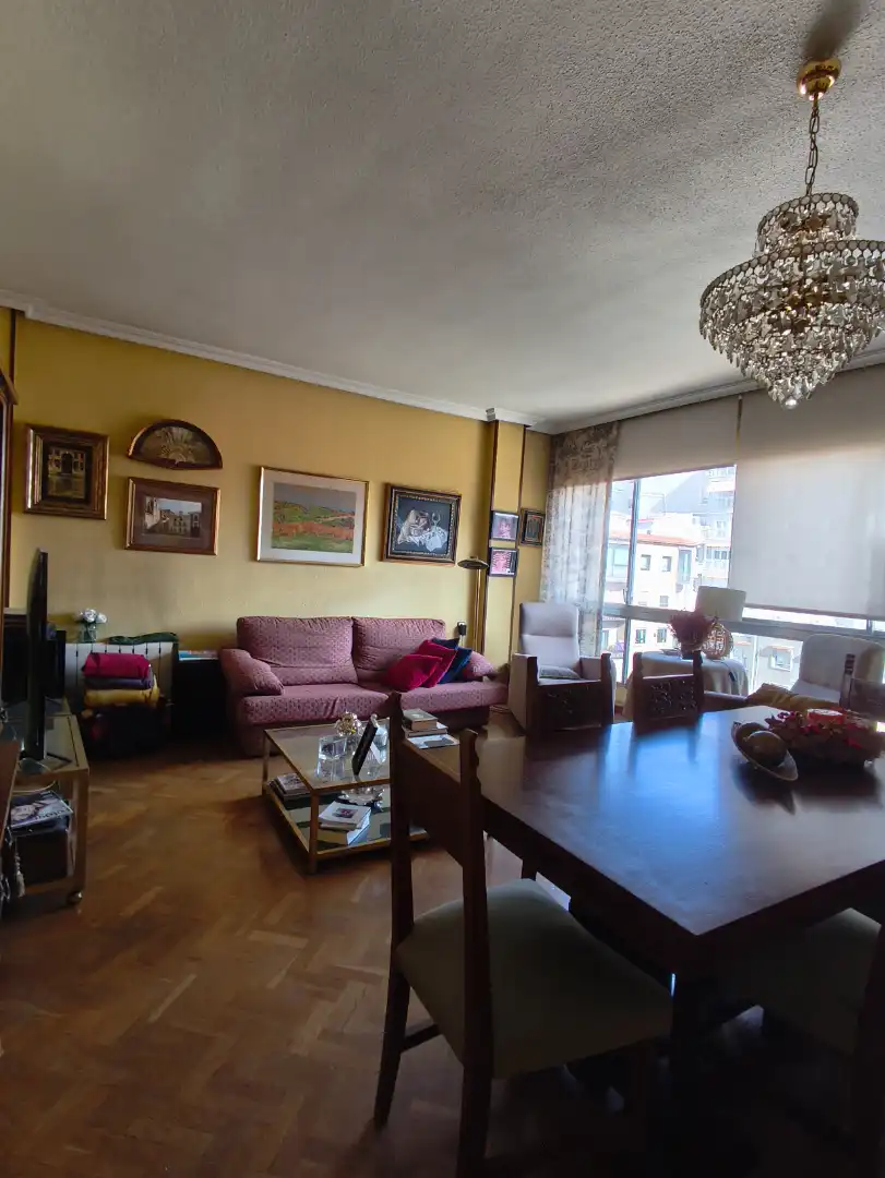 Sala d'estar de Pis en venda en Murcia amb Aire condicionat i Moblat