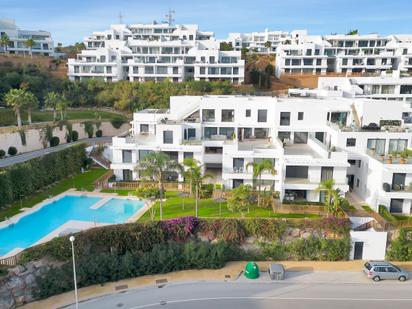 Vista exterior de Apartament en venda en Mijas amb Aire condicionat i Sauna