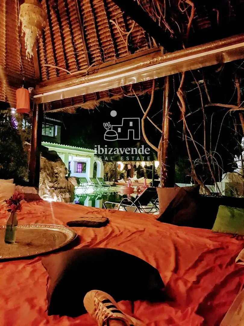 Houses for sale in Santa Eulària des Riu  with Air Conditioner, Private garden and Terrace