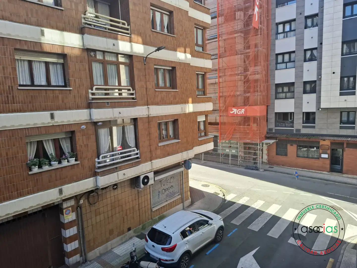 Vista exterior de Piso en venta en Gijón  con Calefacción