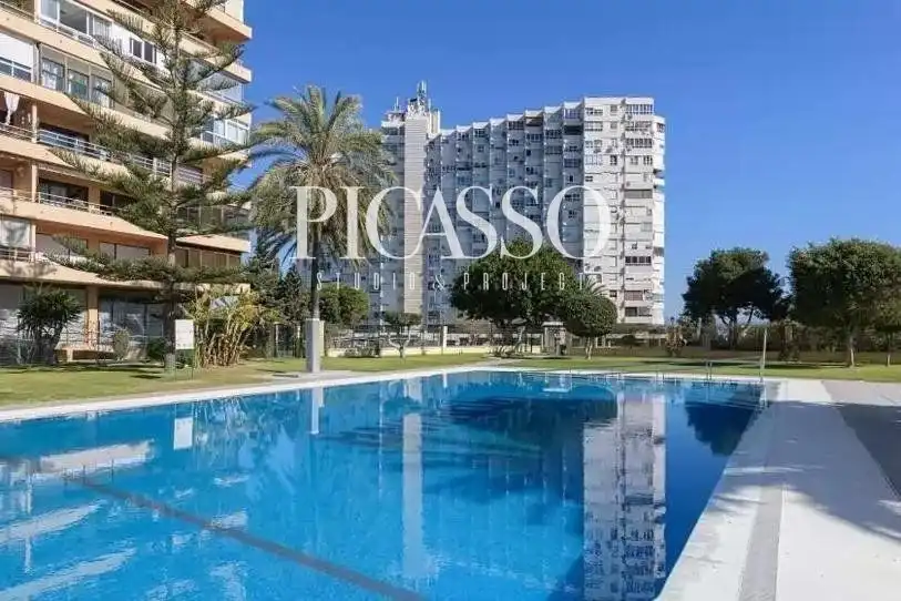 Pis amb piscina en venda a Calle Colina, imagen 12