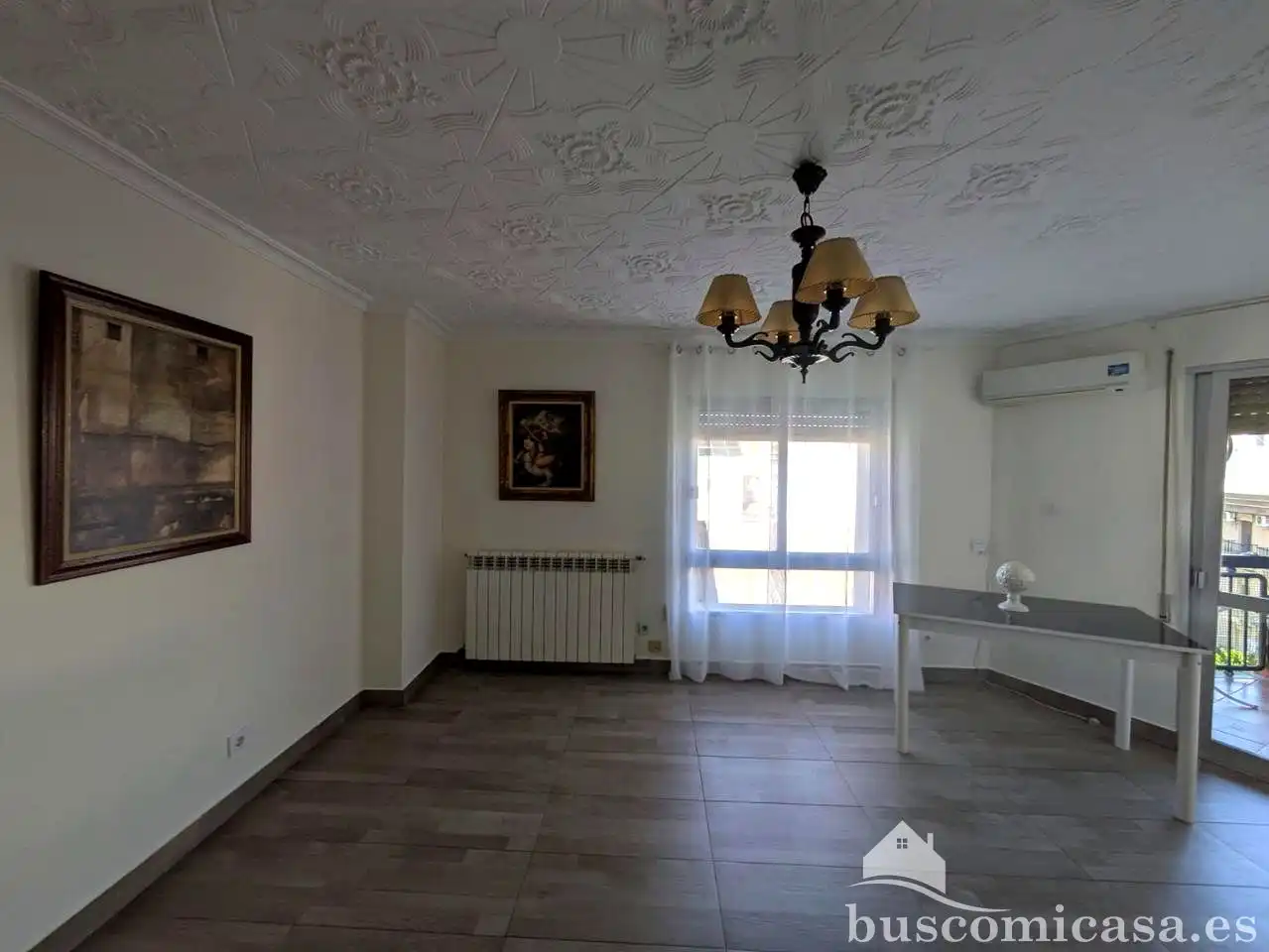 Sala d'estar de Pis per a compartir en Linares amb Aire condicionat i Moblat