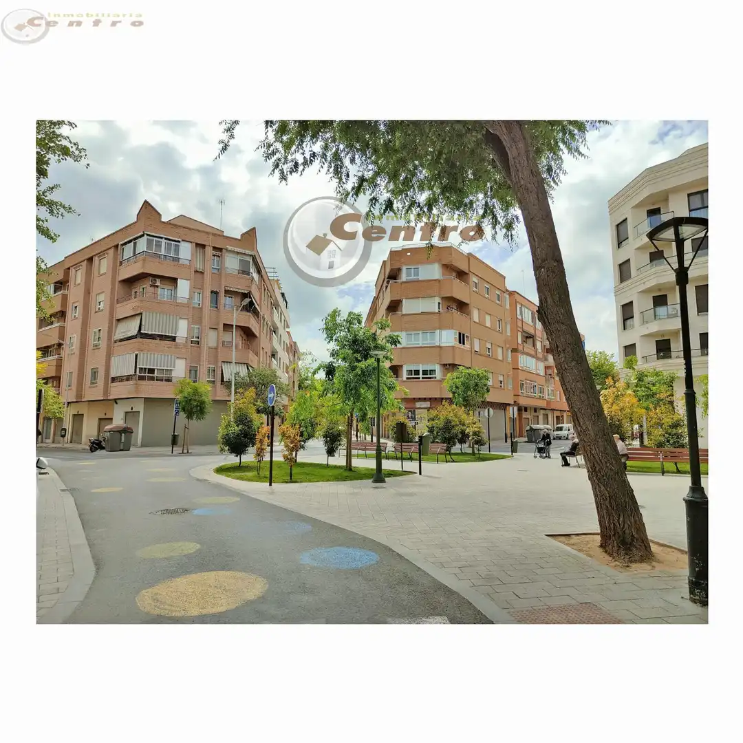 Local comercial en traspàs a El Pilar, imagen 8
