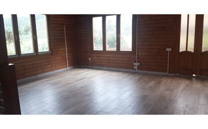 Living room of House or chalet for sale in Castellar del Vallès  with Parquet flooring and Terrace