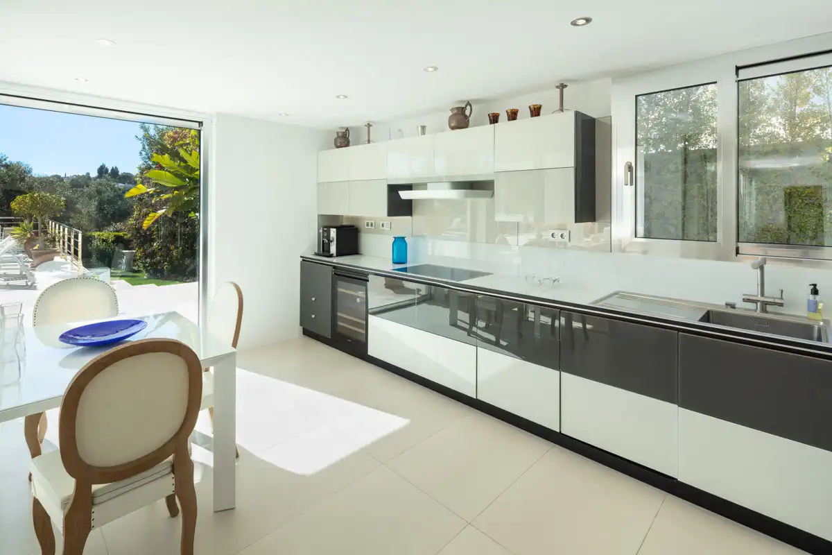 House with pool for sale in Marbella Centro, imagen 13