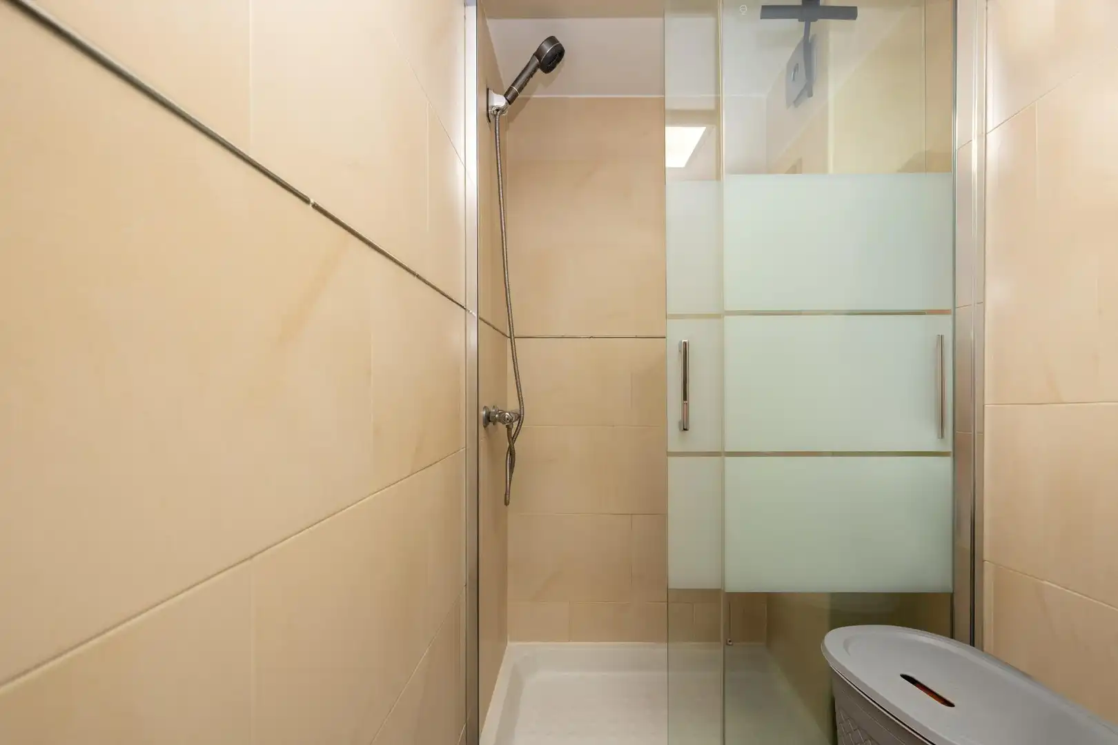 Baño de Piso en venta en Granada con Aire acondicionado y Terraza