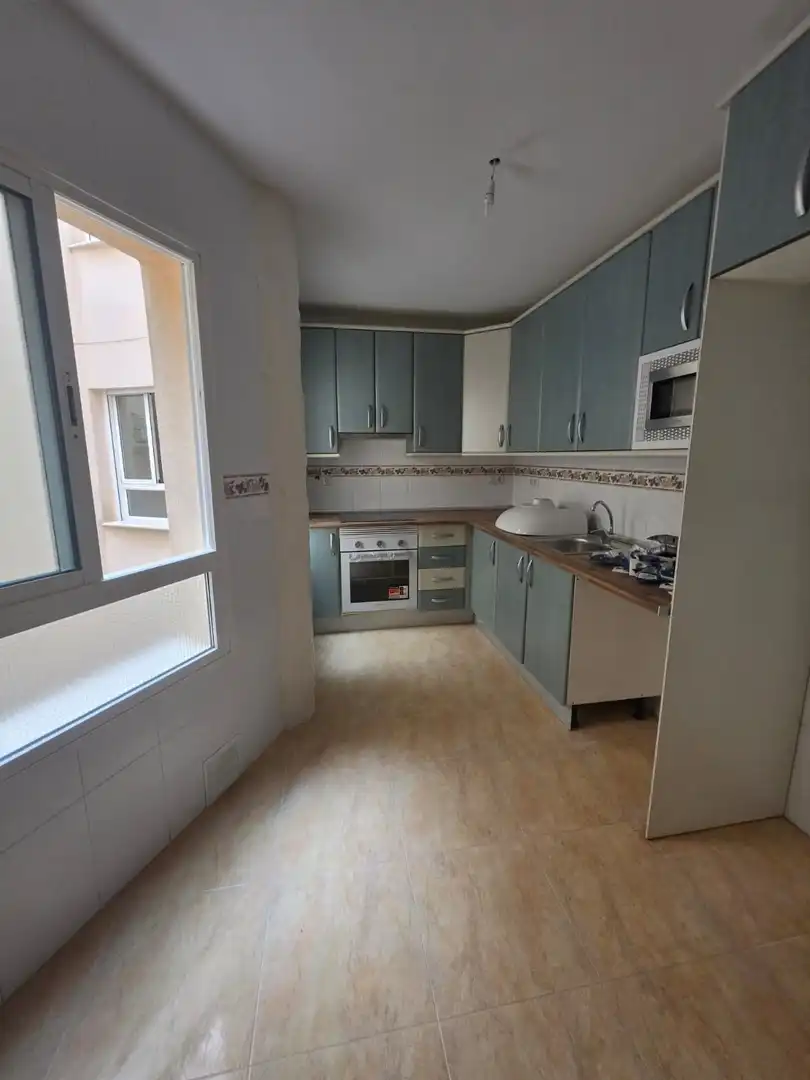 Cocina de Piso en venta en Roquetas de Mar ciudad