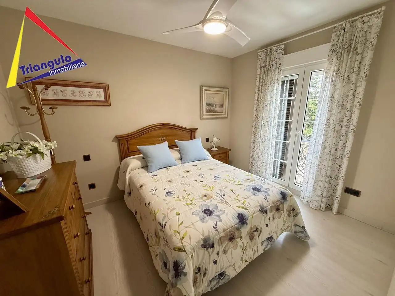 Habitación de Casa o chalet en venta en Otero de Herreros con Calefacción y Jardín privado