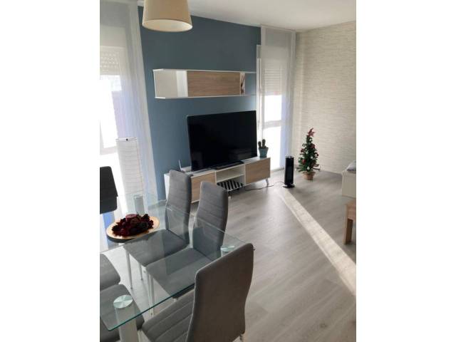 Piso en Alquiler en Golf Guadiana