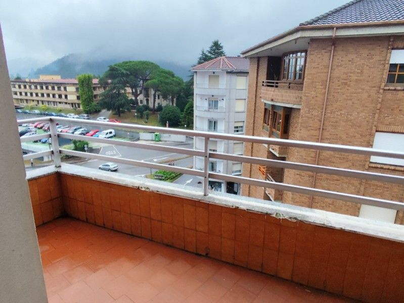 Terrassa de Pis de lloguer en Pravia amb Calefacció i Terrassa