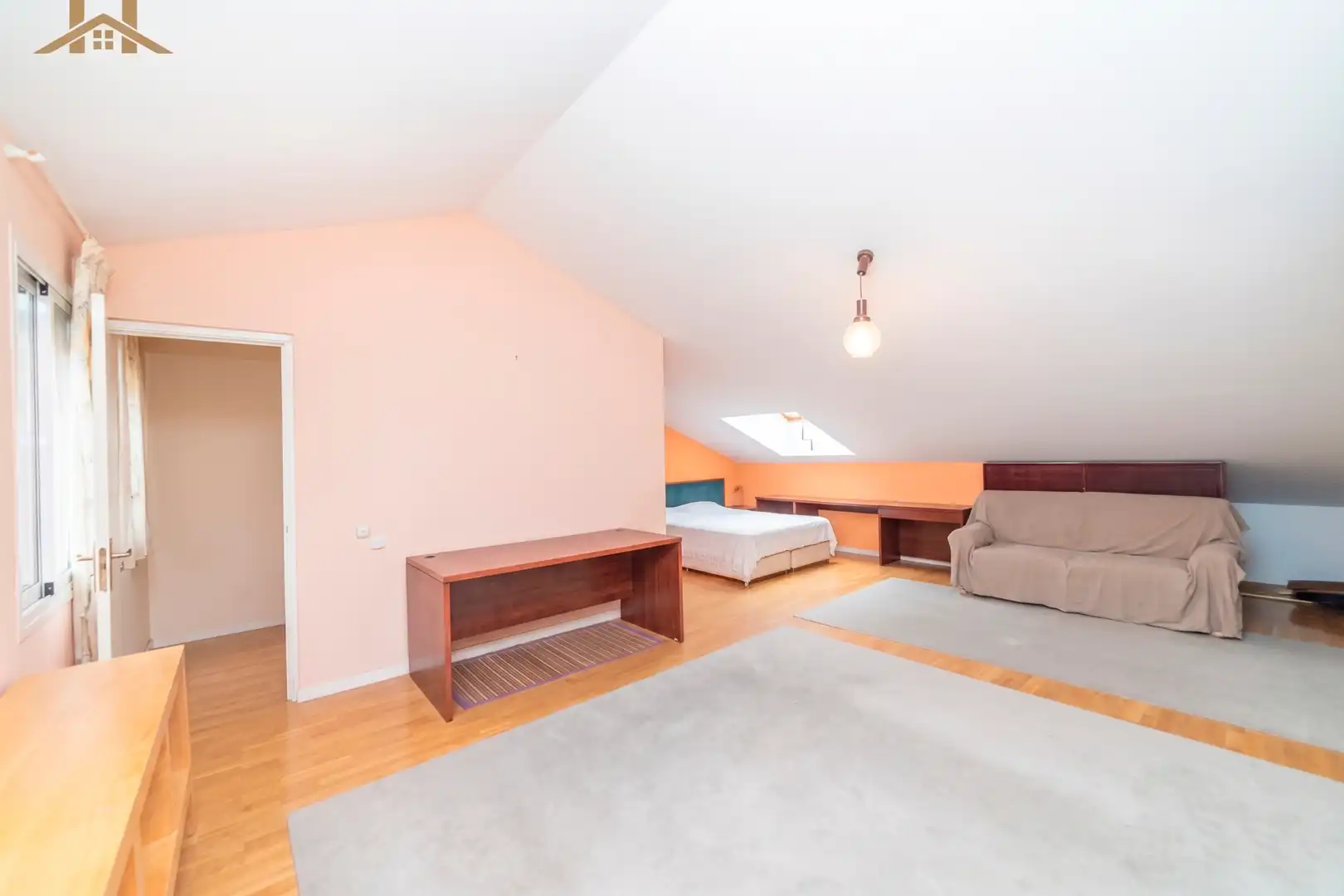 Casa adosada en venta en Madrid con Aire acondicionado, Calefacción y Jardín privado