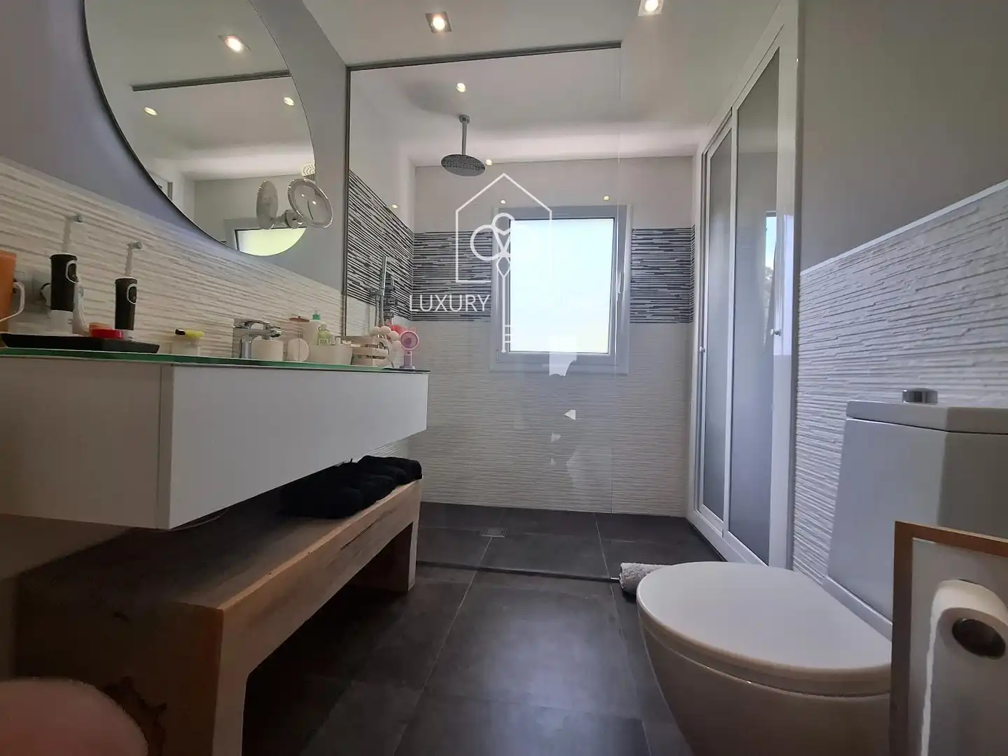 Bathroom of Houses for sale in Begues  with Air Conditioner, Heating and Terrace