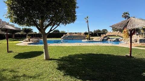 Foto 2 von Wohnung zur Miete in Jaime I el Conquistador, Playa Muchavista, El Campello