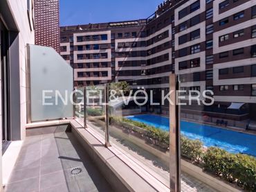 Wohnung mit Pool zur Miete in Retiro