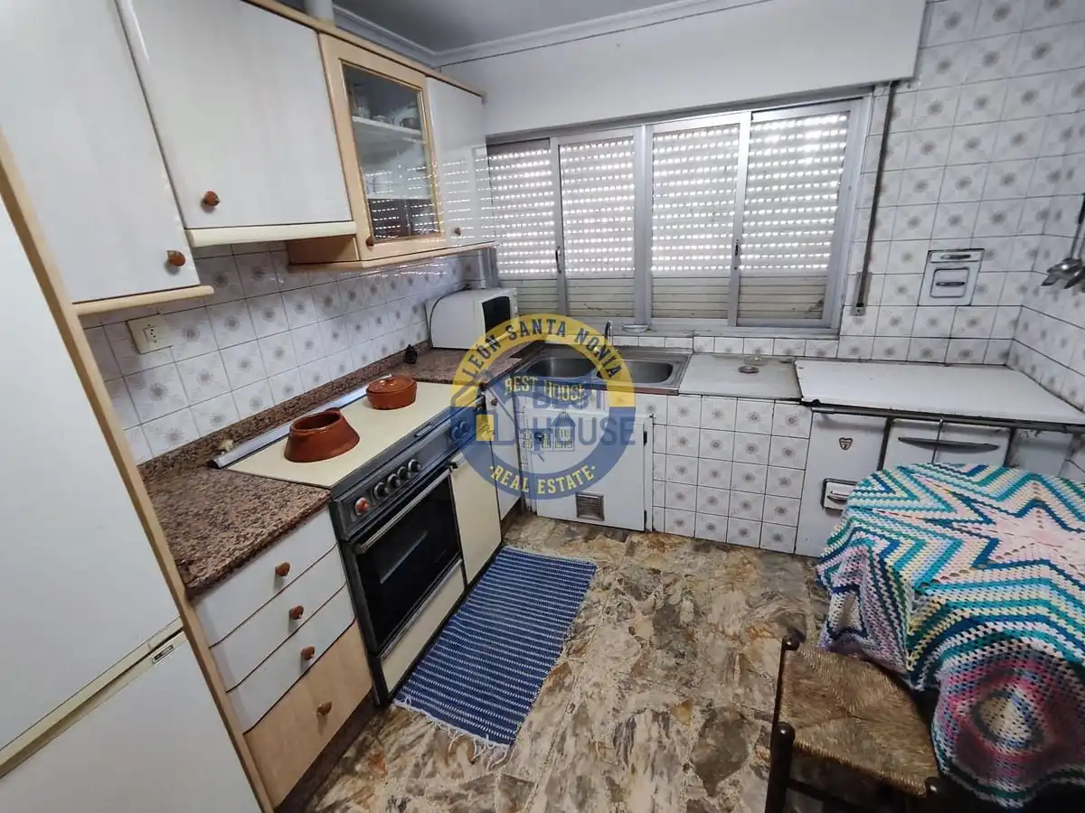 Casa en venda a Trobajo del Camino, imagen 2