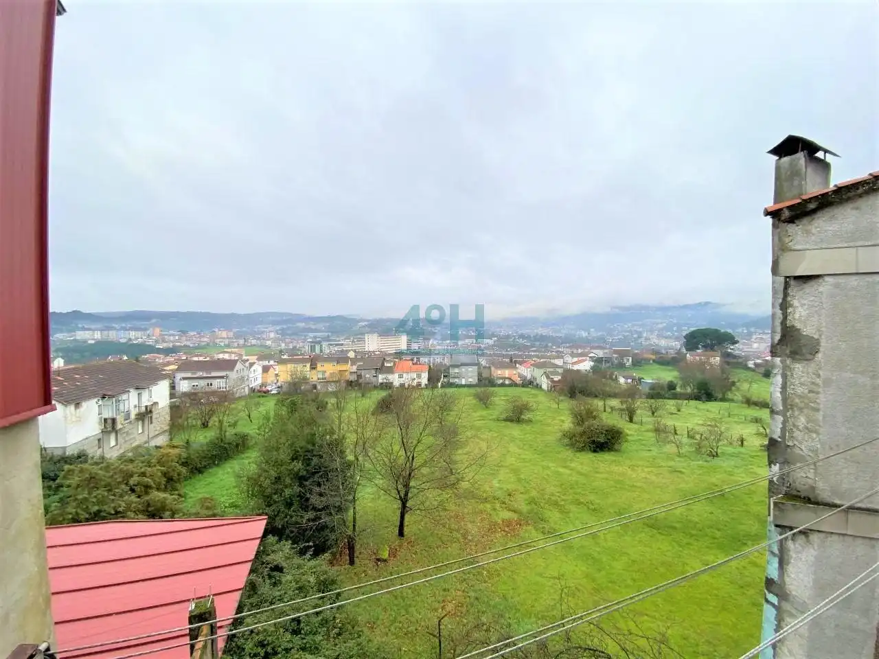 Haus oder Chalet zum Verkauf in Ourense Capital  mit Heizung, Privatgarten und Abstellraum